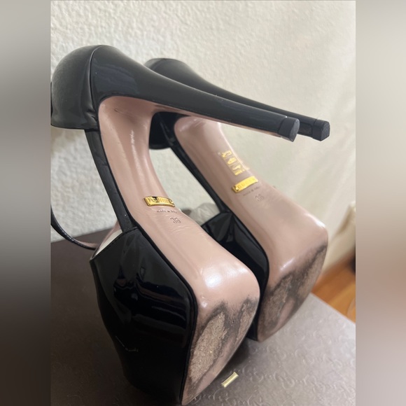Gucci Black Patent Leather Vernice Crystal/Napa Charlott Nero Size IT 36, US 6. - Picture 13 of 16